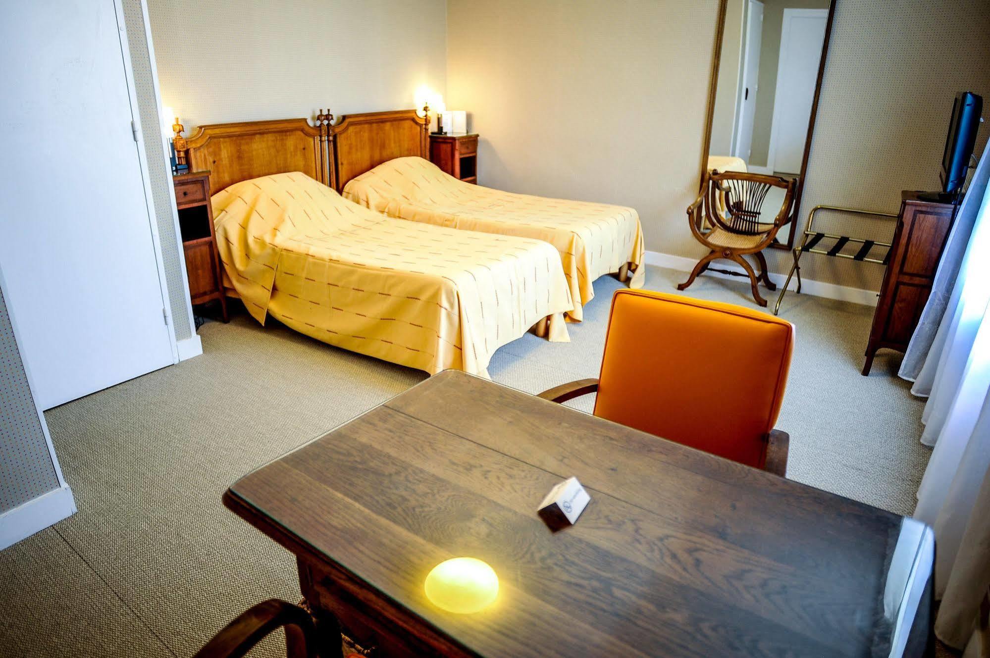 Hotel Les Goelands سان جان دو لوز المظهر الخارجي الصورة